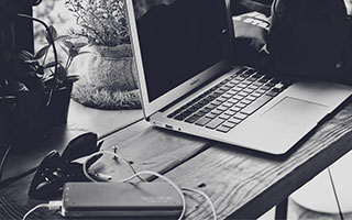 娱乐圈渣龙是谁？其实你早就见过他