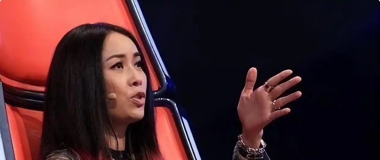 娱乐圈垃圾_偶像失格现象_追星的意义