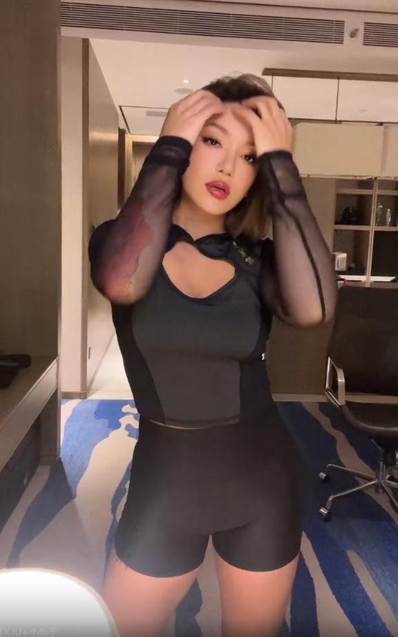 女明星紧身裤图_江映蓉健身紧身衣_江映蓉身材火辣性感