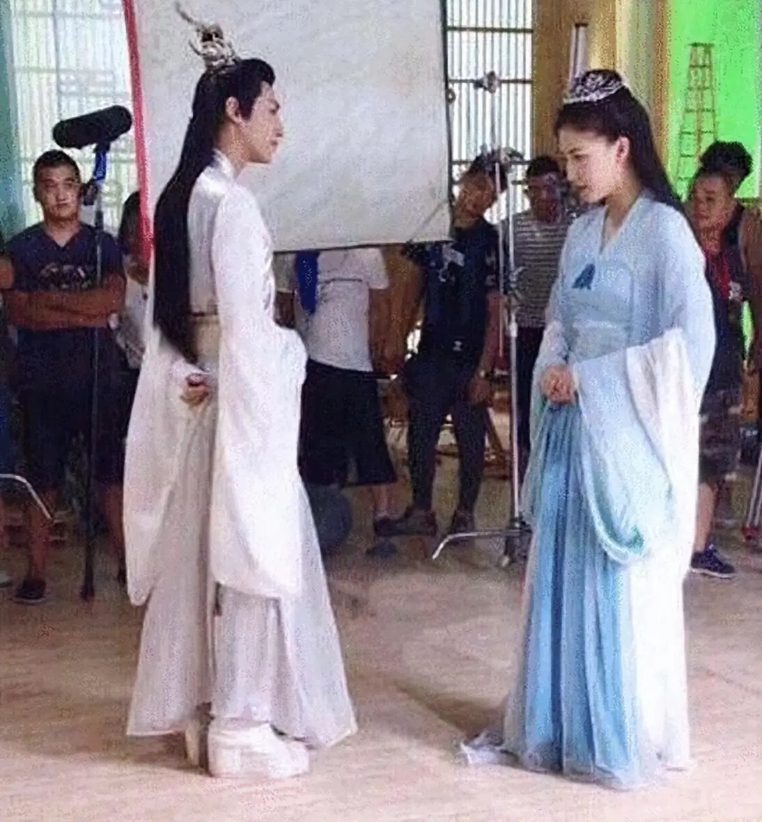 长得丑身材好明星_身材好的女明星_娱乐圈长得很像的明星