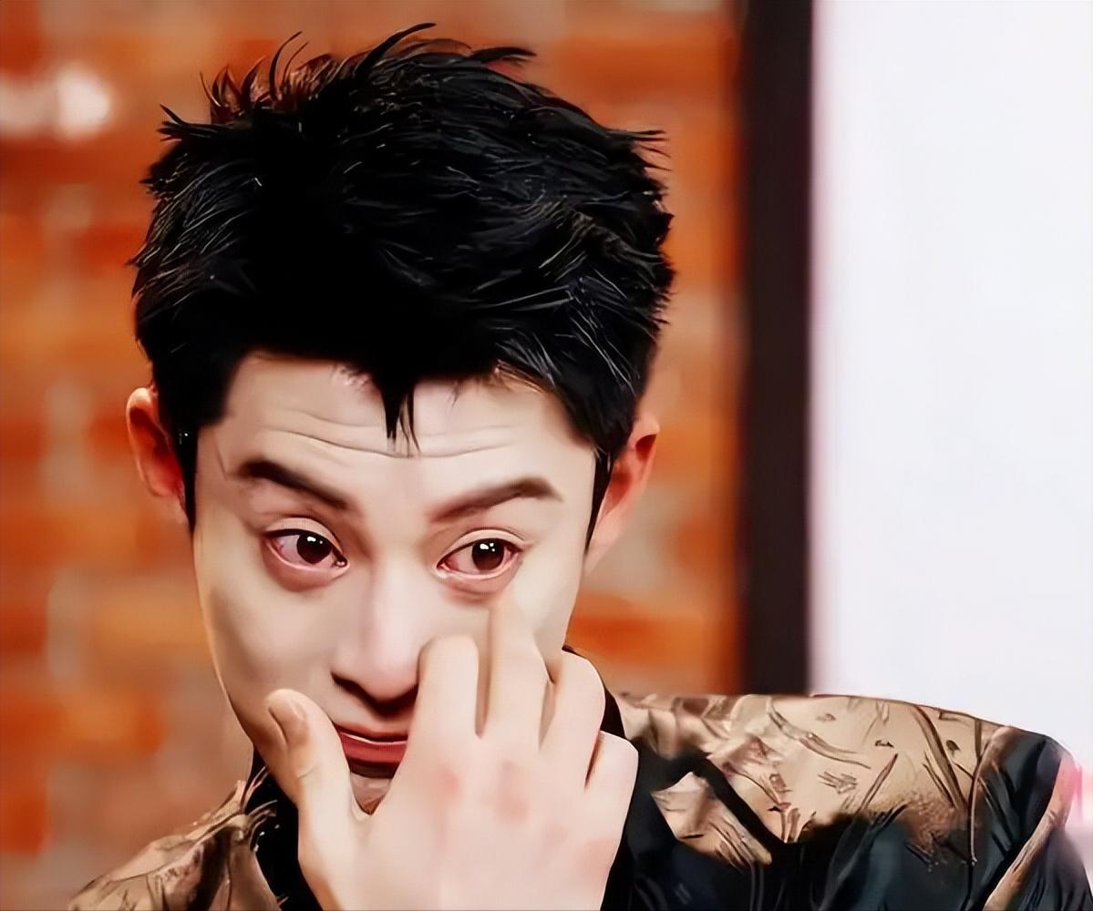 和明星假恋爱被爆黑料的小说,_娱乐圈明星黑料_赵露思虞书欣事件